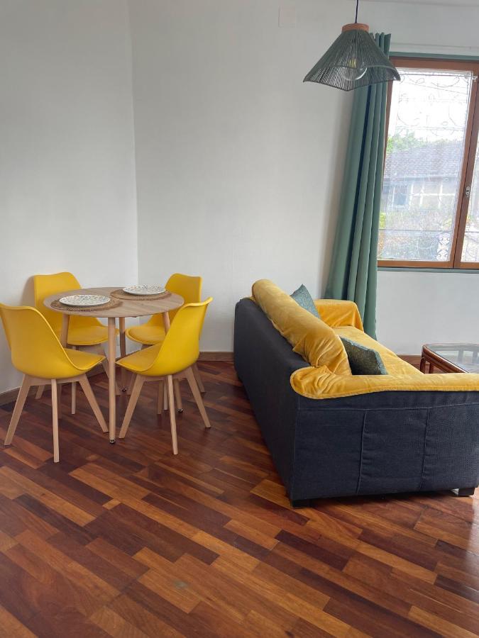 Appartement 35 M2 1Er Etage 200 M De La Mer Avec Jardin Luc-sur-Mer Extérieur photo